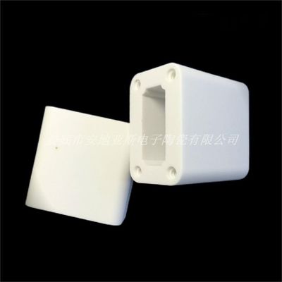 Wysokiej gęstości aluminiowa obudowa ceramiczna z rozszerzeniem termicznym 7,2×10-6/K